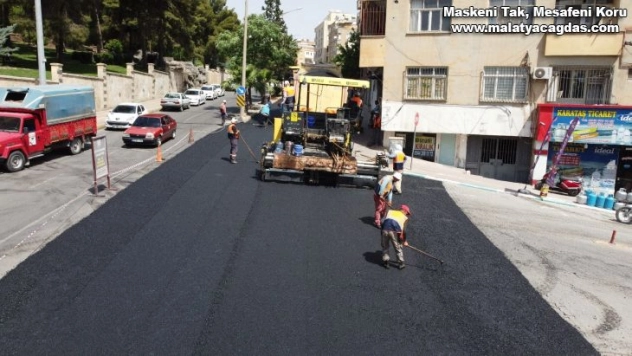 Şanlıurfa'da asfalt atağı sürüyor