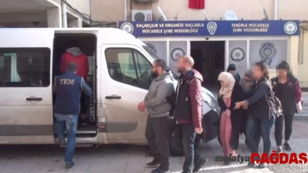 Şanlıurfa'da Avrupalı 5 Deaş'lı tutuklandı