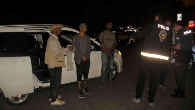 Şanlıurfa'da dronlu huzur uygulaması: 25 gözaltı