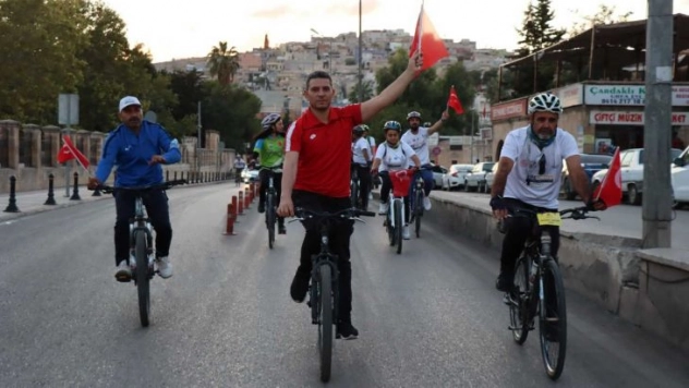 Şanlıurfa'da farkındalık için pedal çevirdiler