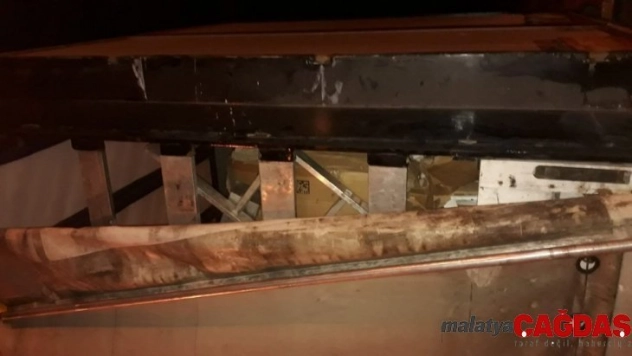 Şanlıurfa'da gümrük kaçağı sigara operasyonu