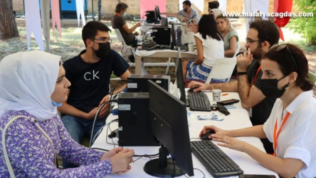 Şanlıurfa'da öğrencilere YKS sonrası tercih destek hizmeti