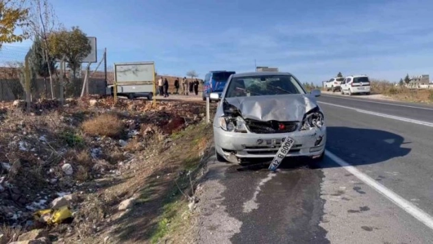 Şanlıurfa'da otomobiller çarpıştı: 2 yaralı