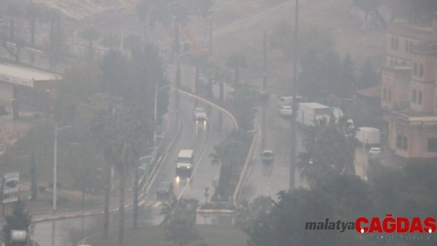 Şanlıurfa'da sis ve yağmur etkili oluyor