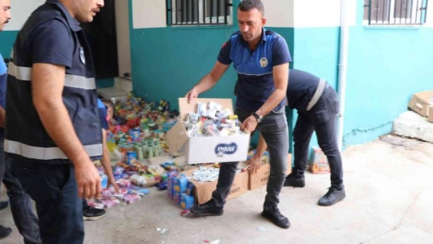 Şanlıurfa'da tarihi geçmiş binlerce ürün imha edildi
