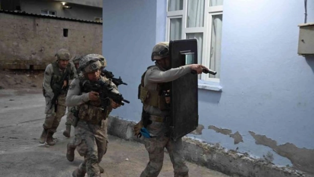 Şanlıurfa tarihinin en geniş jandarma uyuşturucu operasyonu