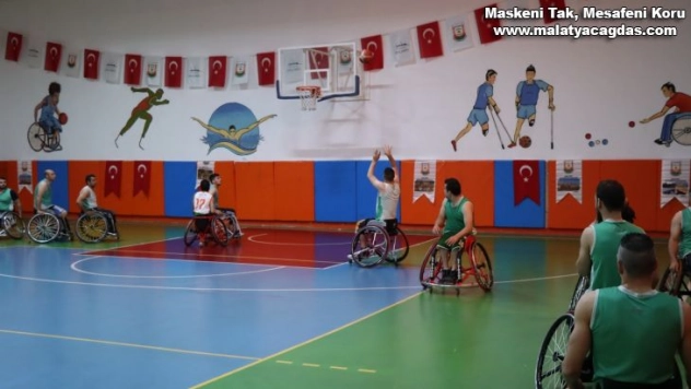 Şanlıurfa tekerlekli basketbol takımı şampiyonluk yolunda