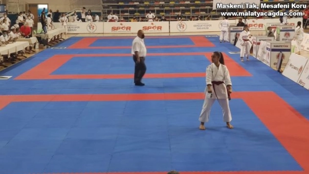 Şanlıurfa Türkiye Karate Şampiyonası'na ev sahipliği yapıyor