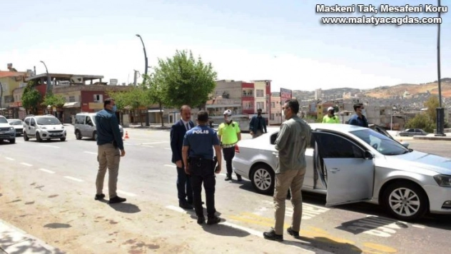 Şanlıurfalılar kısıtlama kurallarına uydu