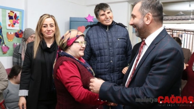 Sarıcaoğlu'ndan özel eğitime destek