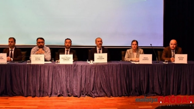 SAÜ'de uluslararası öğrencilere yönelik toplantı