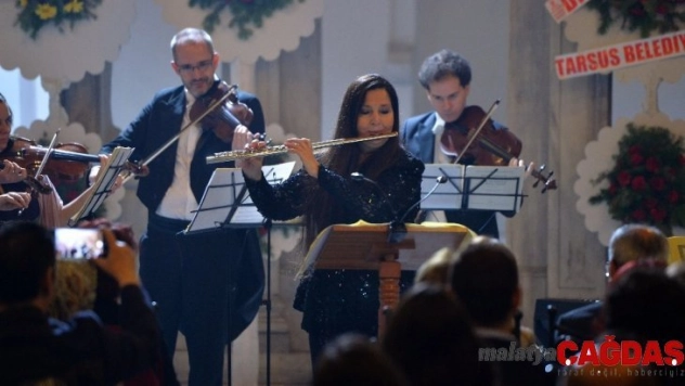 Şefika Kutluer, St.Paul Anıt Müzesi'nde konser verdi