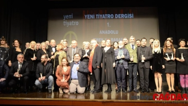 Şehir tiyatrosuna üç ödül