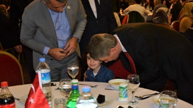 Şehit Aileleri ve Gazi Ailelerine Onur Yemeği Verildi