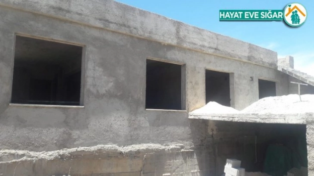 Şehit ailesi için yaptırılan ev tamamlanmak üzere
