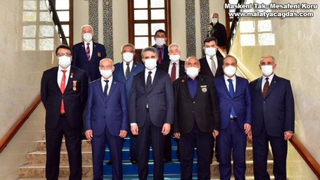 Şehit ve Gazi Dernekleri, Vali Baruş'a Ziyarette Bulundular