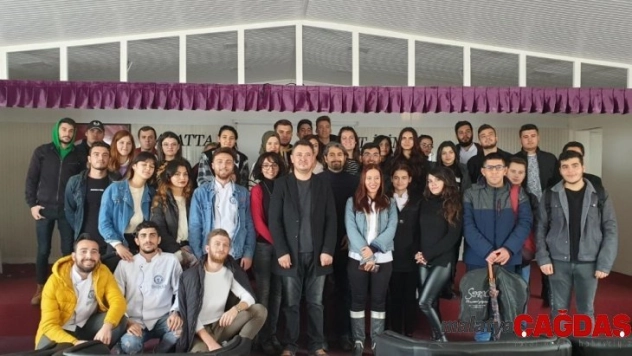 Sektörün tecrübeli isimleri Davutlar MYO öğrencilerine ile buluştu