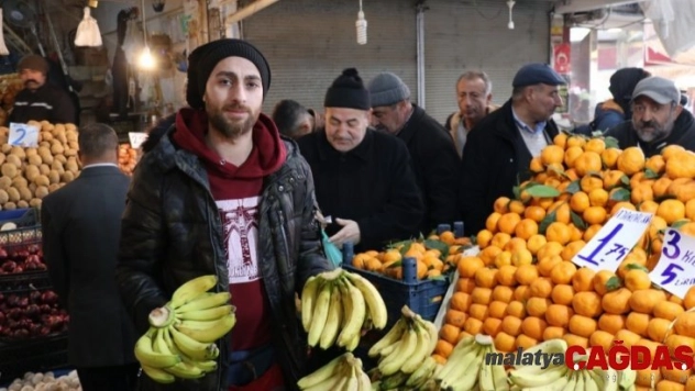 Sel, sebze ve meyve  fiyatlarını arttırdı