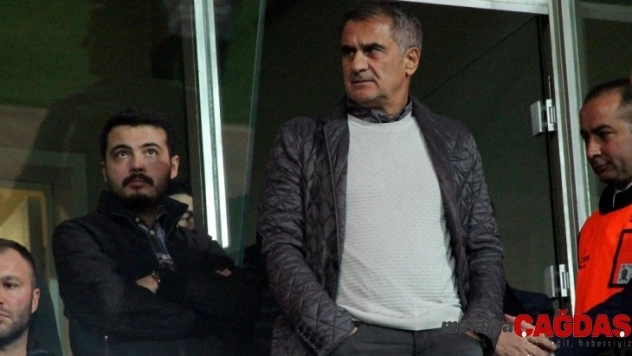 Şenol Güneş Başakşehir'de