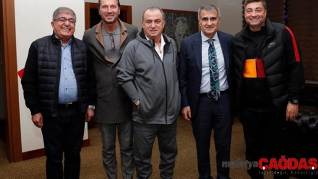 Şenol Güneş, Galatasaray'ın kampını ziyaret etti