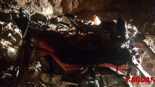 Sepetli motosiklet takla attı:  1 yaralı