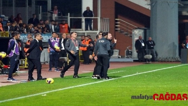 Sergen Yalçın'a 'defol' dediği iddia edilen hakem Özkahya'ya büyük tepki