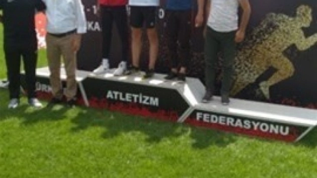 Serhat Göngör  yürüyüş şampiyonu oldu