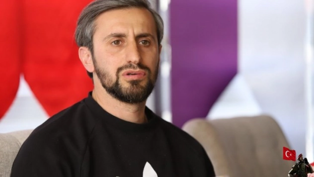 Serkan Özbalta: 'Bu takım normal sezon bittiğinde play-off oynayacak'