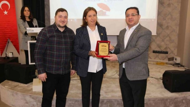 Sigortacılık sektöründe 20 yılını dolduranlar ödüllendirildi