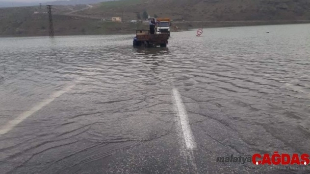 Siirt'te baraj suyu yükseldi, suda mahsur kalan 1 kişi kurtarıldı