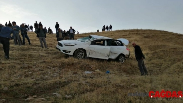 Siirt'te iki otomobil çarpıştı: 6 yaralı