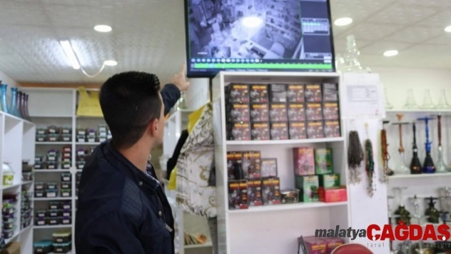 Siirt'te iş yerine giren hırsız suçüstü yakalandı