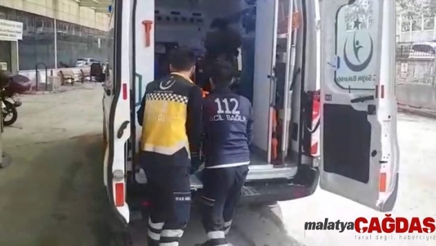 Siirt'te tarım aracı devrildi: 1 yaralı