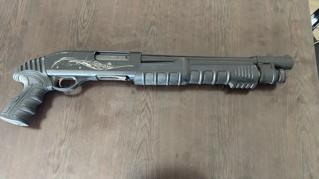 Silahlı Tartışma: İki Kişi Yaralandı, Şüpheli Gözaltında