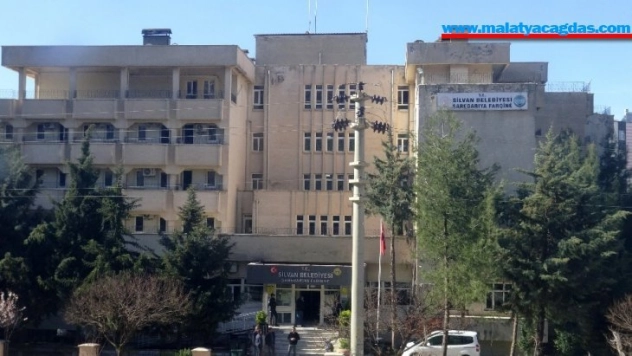 Silvan Belediyesine Kaymakam Uslu kayyum olarak atandı