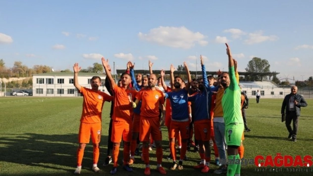 Sincan Belediyespor durdurulamıyor