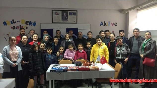 Sincikli öğrenciler zeka oyunlarında büyük başarı elde etti