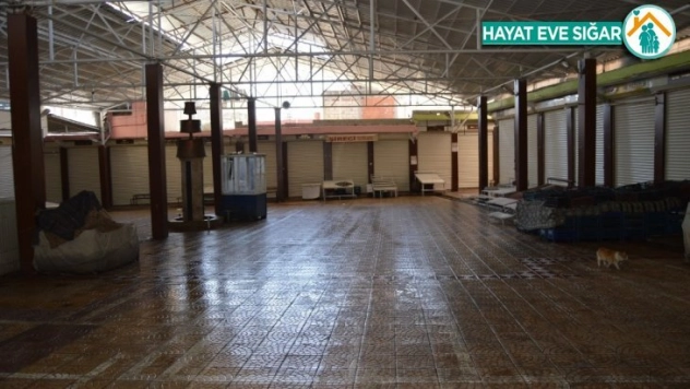 Şire Pazarında sessizlik hakim