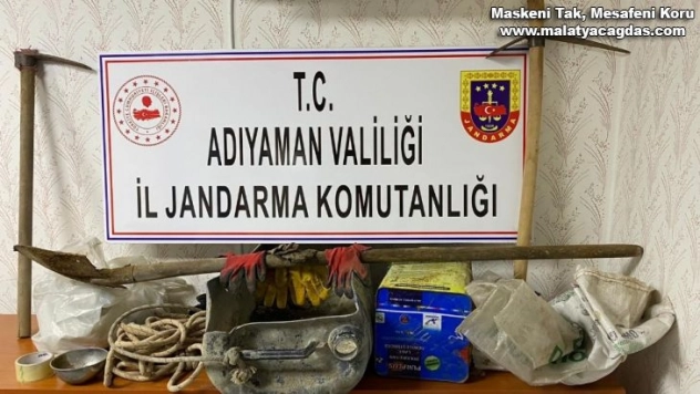 Sit alanında kaçak kazı yapan 6 şahıs gözaltına alındı