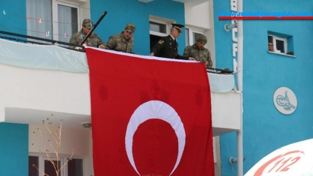 Sivaslı şehidin şehadet haberi evine ulaştı