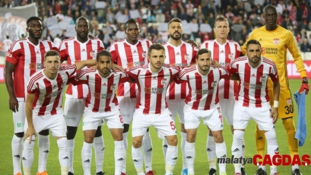 Sivasspor'da 'sarı kart' alarmı