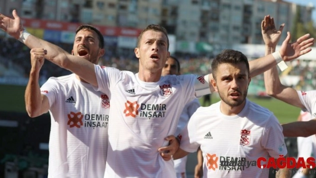 Sivasspor'da 274 günlük galibiyet hasreti sona erdi