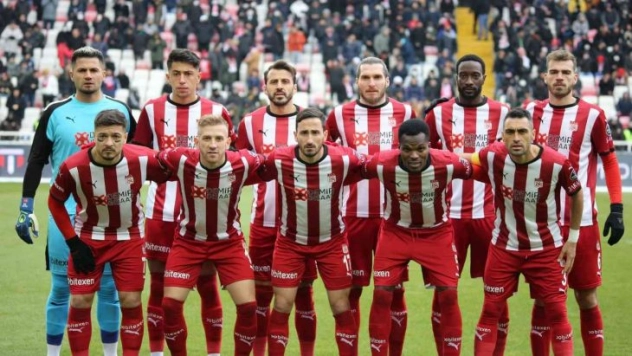 Sivasspor'da futbolculara 4 gün izin verildi