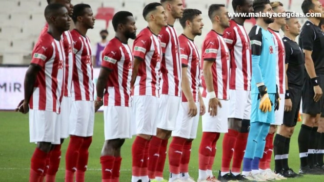 Sivasspor'da zorlu Fenerbahçe maçı öncesi 4 eksik!