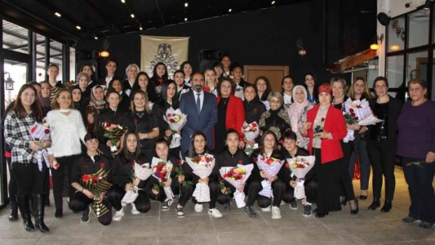 Sivasspor'dan 8 Mart Dünya Kadınlar Günü için anlamlı etkinlik