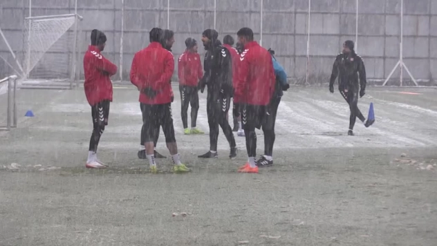 Sivasspor, Esenler Erokspor maçının hazırlıklarını sürdürdü