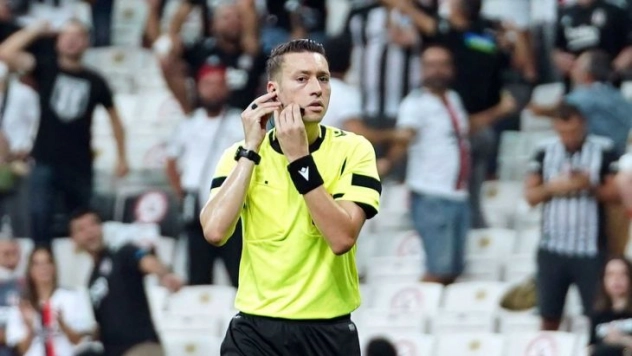 Sivasspor-Fatih Karagümrük maçının VAR'ı Zorbay Küçük