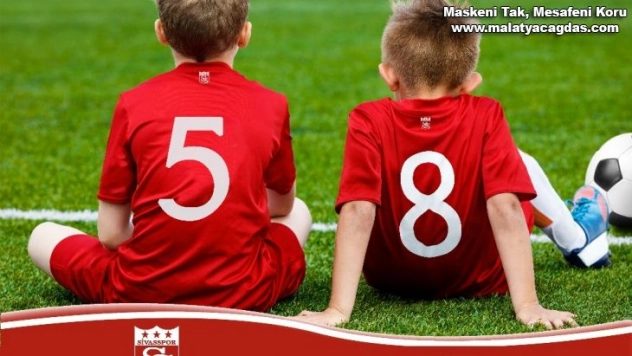 Sivasspor futbol okulu yeniden başlıyor