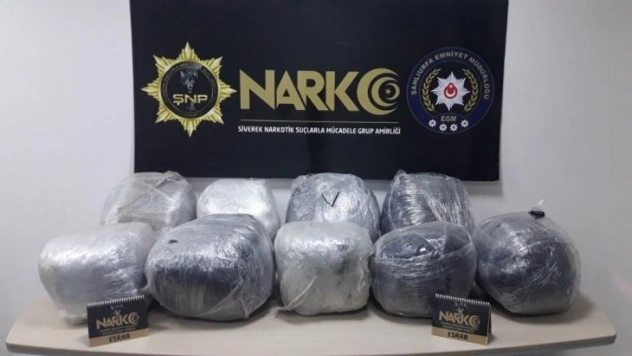 Siverek'te 105 kilo esrar ele geçirildi