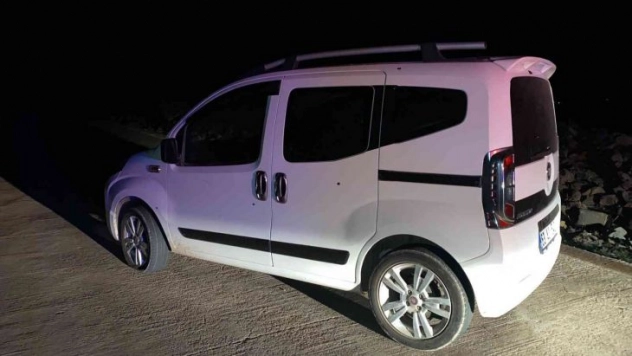 Siverek'te seyir halindeki araca ateş açıldı, sürücü yaralandı